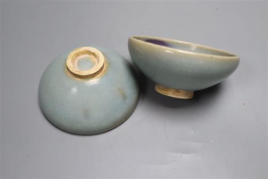 Two Chinese pottery bowls, diameter 10cm